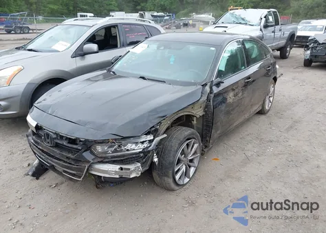 2021 Honda Accord Lx z USA, uszkodzony, nr VIN 1HGCV1F17MA002365